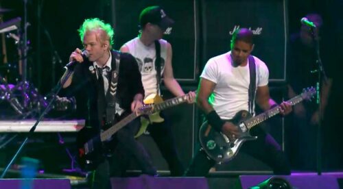 Sum 41 reune-se com guitarrista Dave “Brownsound” Baksh